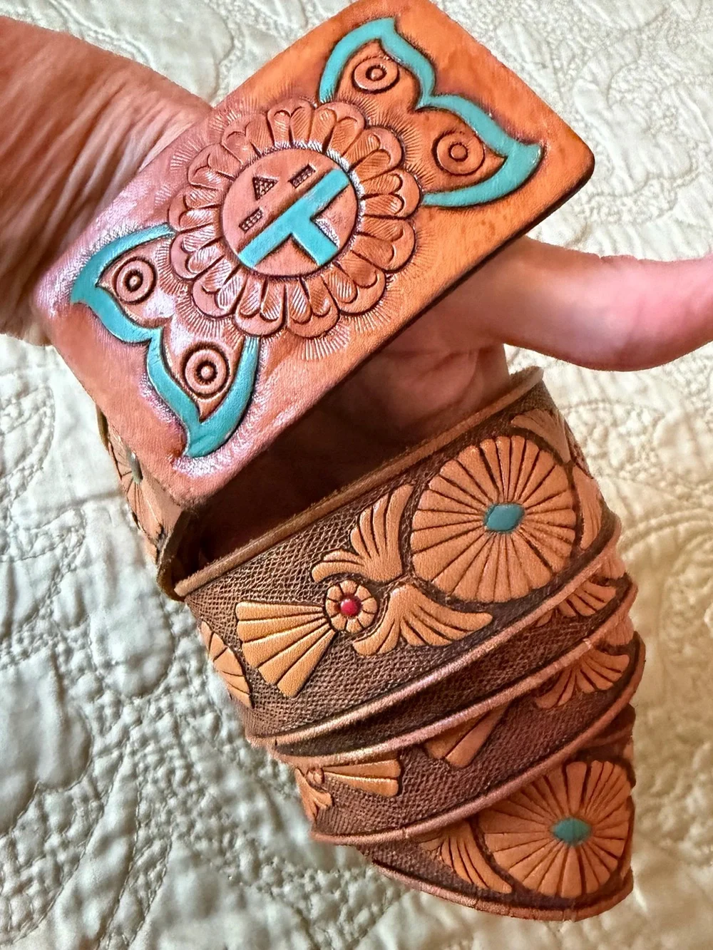 Stunning VTG Tooled Leather Zuni Sun Hand Painted Western Boho Belt Aztec, L